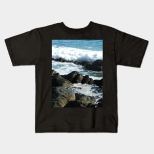 Waves and Rocks by Avril Thomas - photography Kids T-Shirt